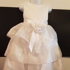 Crayon Kids Gorgeous White Dress w/Big Flower 4T
